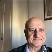 Docente di Scienze con esperienza pluriennale nel Liceo scientifico